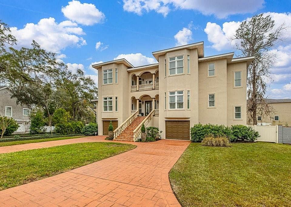 1st image of 506 Vassar Point Dr