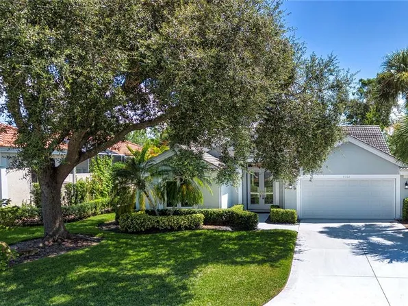 8722 54th Ave E, Bradenton, FL 34211
