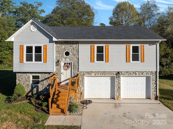 4374 Calico Rd, Lenoir, NC 28645