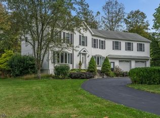 202 Old Turnpike Rd, Port Murray, NJ 07865