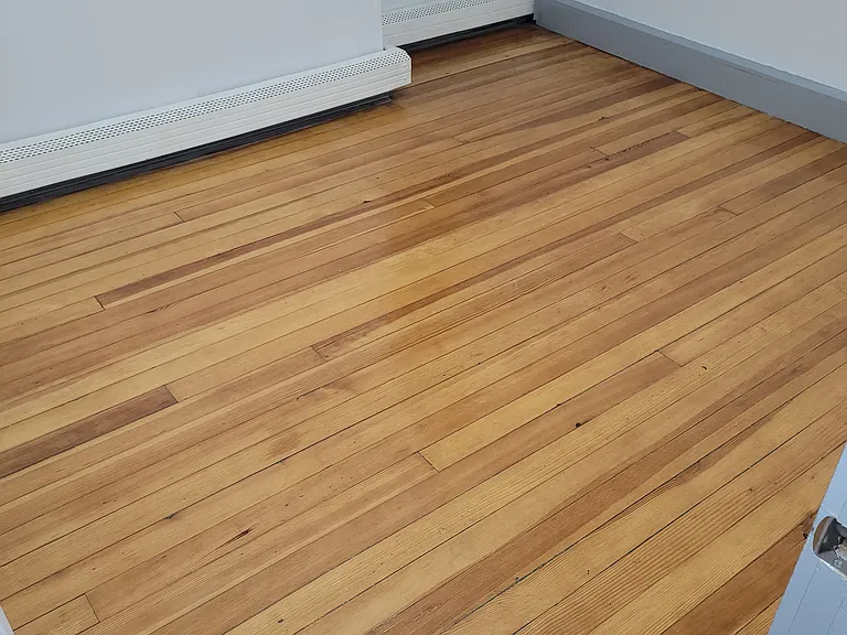 473 Main St — Photo 11