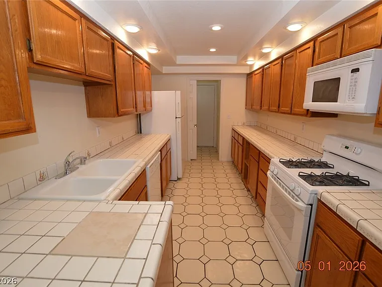 3965 Tirana Way — Photo 7
