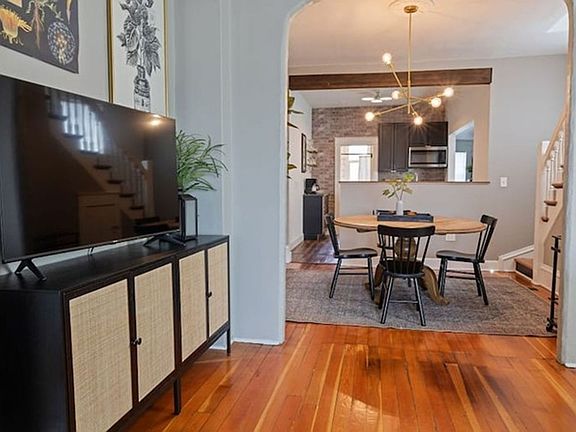 3rd image of 1510 W College Ave #1510