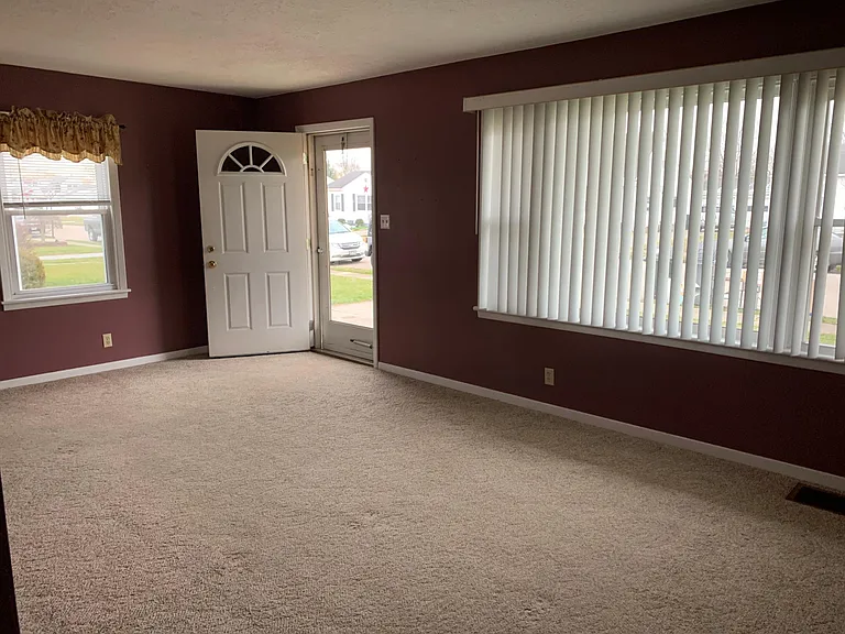 505 Fernwood Dr — Photo 4