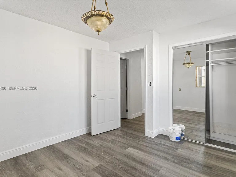 3521 NW 18th Pl — Photo 43