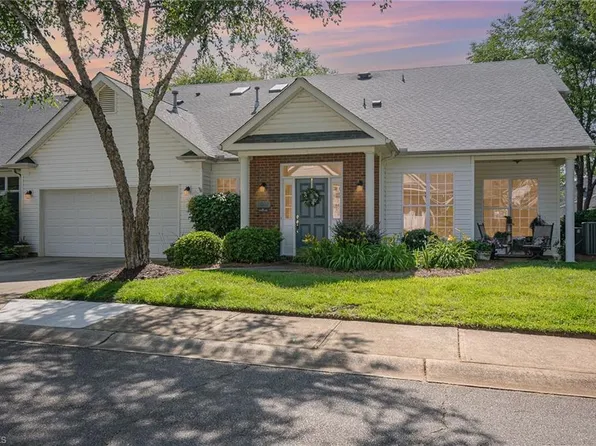 1007 Waccamaw Way, Greensboro, NC 27410