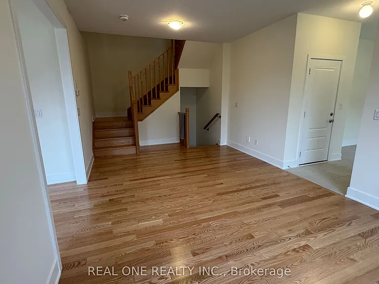 75 Robert Eaton Ave — Photo 12