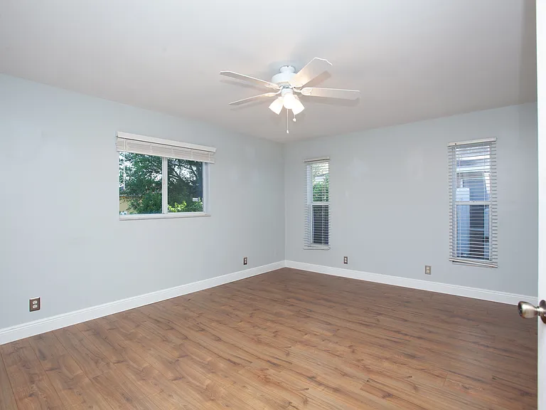 2507 Embers Pkwy W — Photo 16