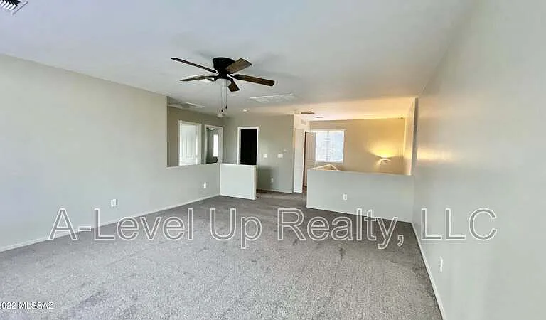 721 W Flaming Arrow Dr — Photo 13