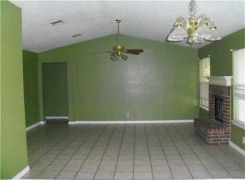 2nd image of 16907 Gower St