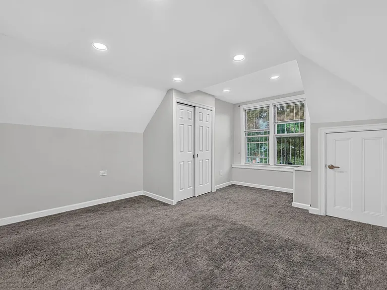 453 W 263rd St #3 — Photo 11