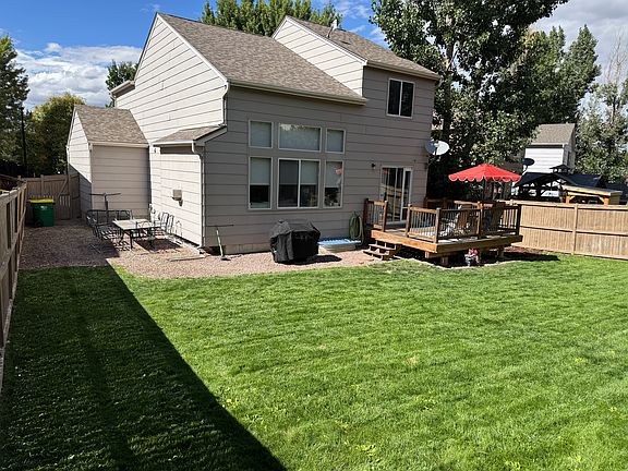 A very nice sized private backyard