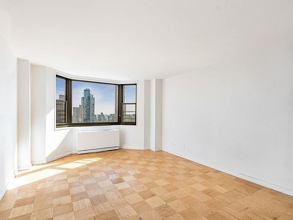 2nd image of 200 E 90th St APT 21E