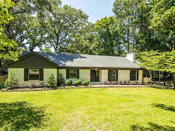 2nd image of 1269 E Crestwood Dr
