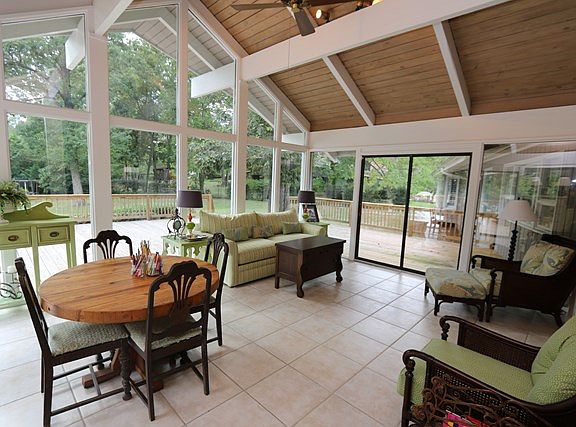 3rd image of 306 Glen Oak Dr