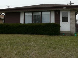 2515 W Layton Ave, Milwaukee, WI 53221