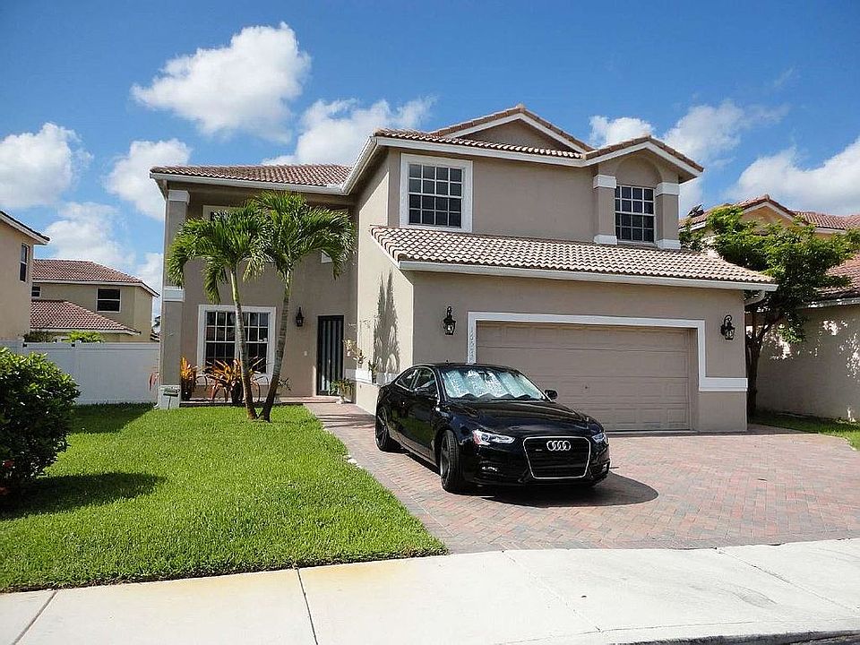 1st image of 16572 NW 19th St