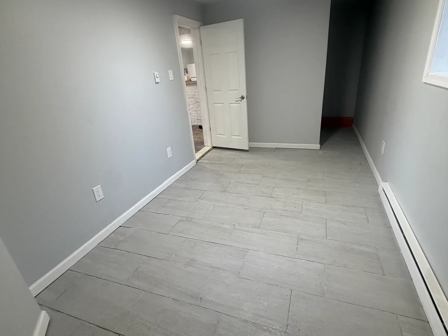 2 bed, $1,100 — Photo 1
