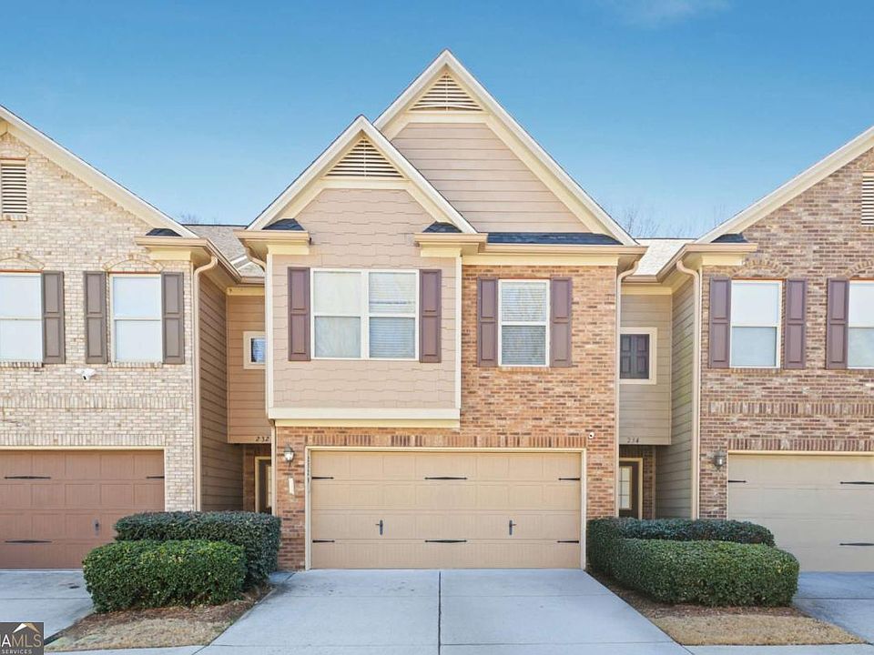 1st image of 232 Oakland Hills Way