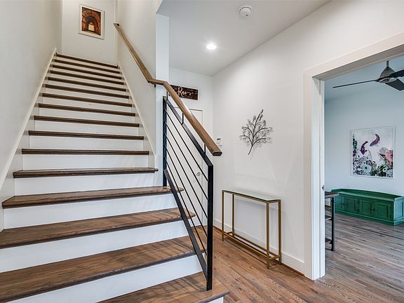 3rd image of 4010 Lemmon Tree Pl