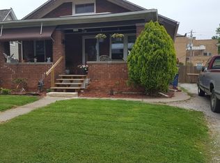 1330 15th St #A, Moline, IL 61265