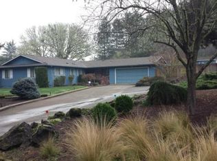 357 Thora Circle Dr, Winchester, OR 97495