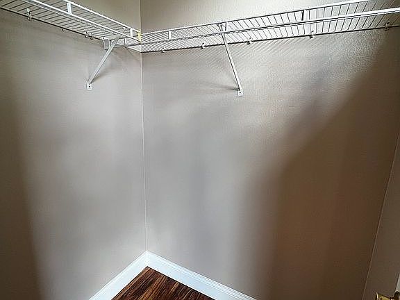 5th image of 15437 Bay Vista Dr