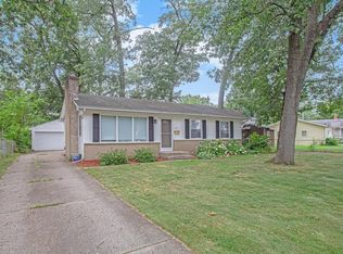 962 42nd St SW, Wyoming, MI 49509