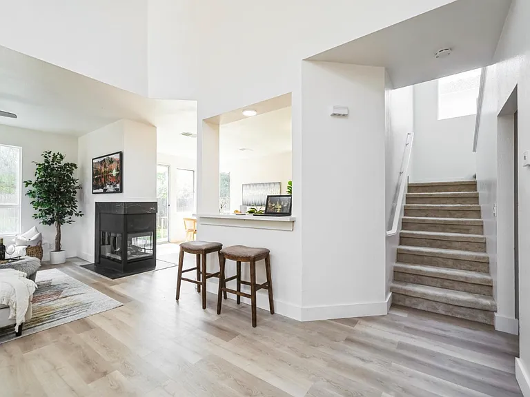 5324 Catanzaro Way — Photo 17