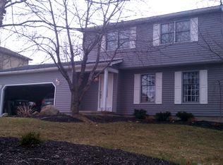 8651 Hilltop Dr, Poland, OH
