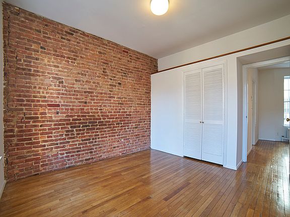 2nd image of 320 E 91st St APT 5FE