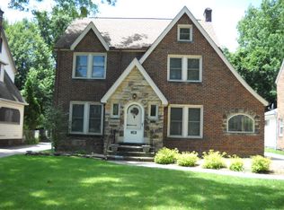 2600 Eaton Rd, University Heights, OH 44118