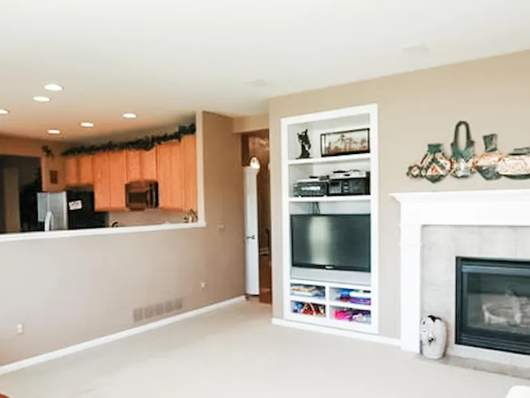 13751 Detroit St — Photo 3