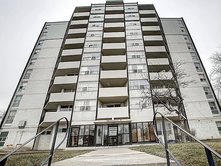 10 Yorkwoods Gate — Photo 9