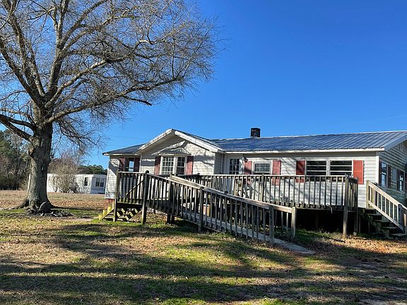 4th image of 252 Chicken Ln