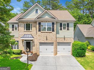 525 Roland Manor Dr, Dacula, GA 30019