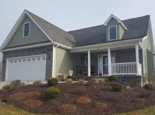 11 Hull Hills Ln, Staunton, VA 24401