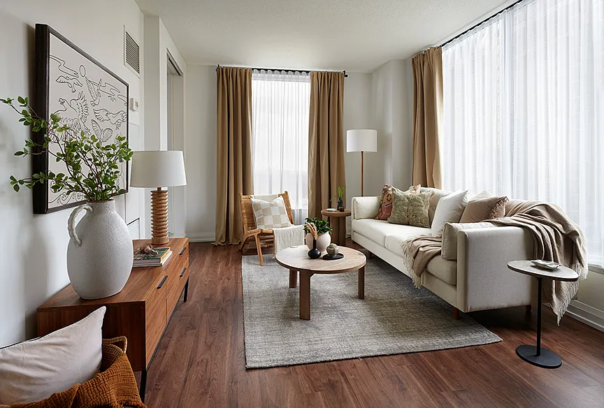 304 Roehampton Ave #Penthouse 7 photo 1