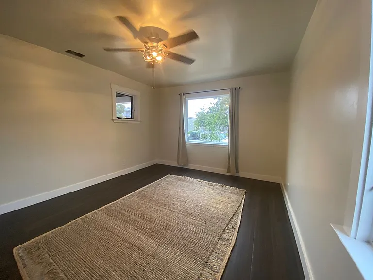 260 South St — Photo 14