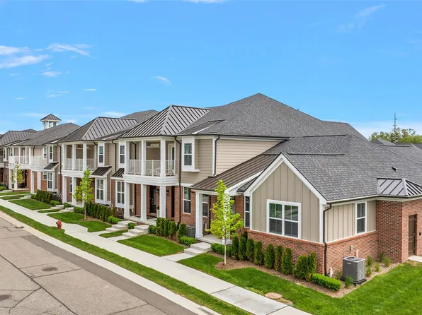 198 Jotham Ave, Auburn Hills, MI 48326