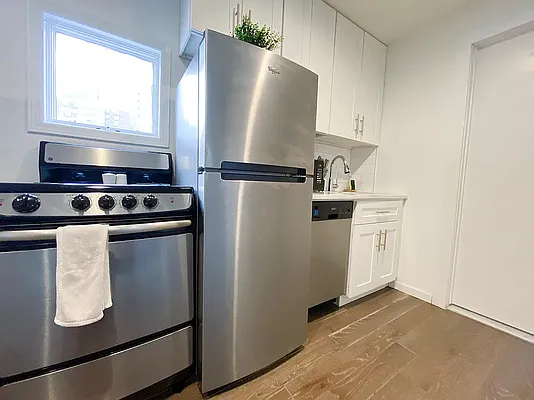 Rented by Owner | media 22