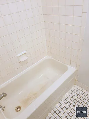 Rented by Bond New York | media 5