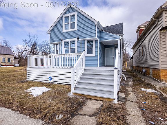 2nd image of 3621 Frederick St