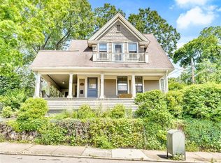 62 Blodgett Ave, Pawtucket, RI 02860