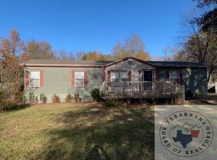 358 Maple St, Maud, TX 75567