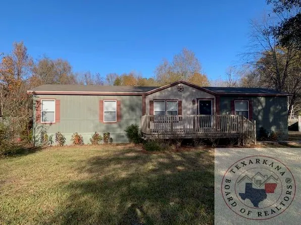 358 Maple St, Maud, TX 75567