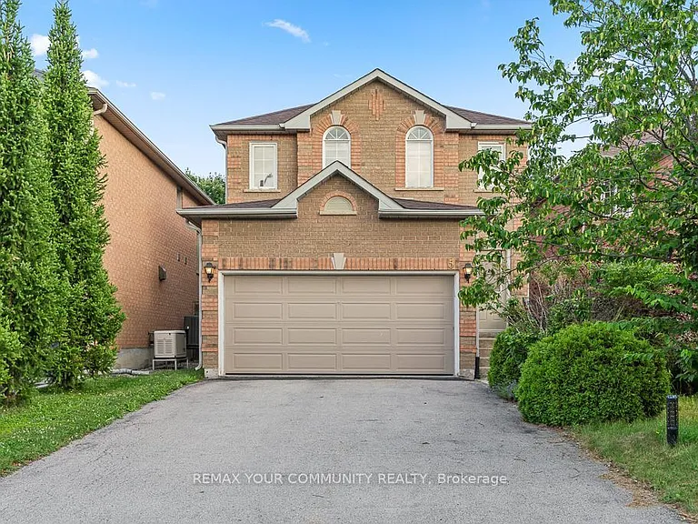 5 Amaryllis Ave — Photo 1
