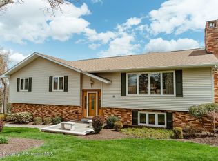 103 Birch Dr #L-2, Moscow, PA 18444