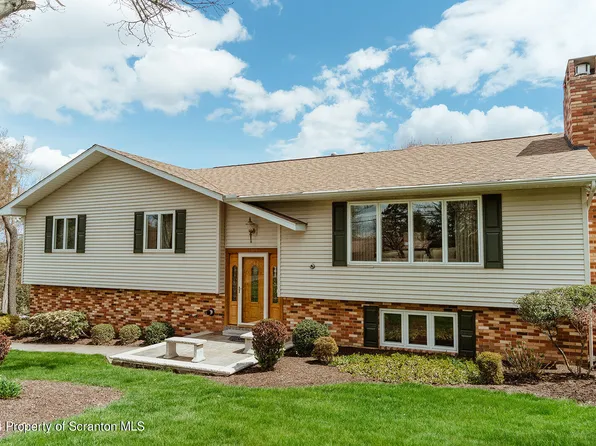 103 Birch Dr #L-2, Moscow, PA 18444