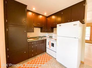 902 W Badger Rd APT 7, Madison, WI 53713